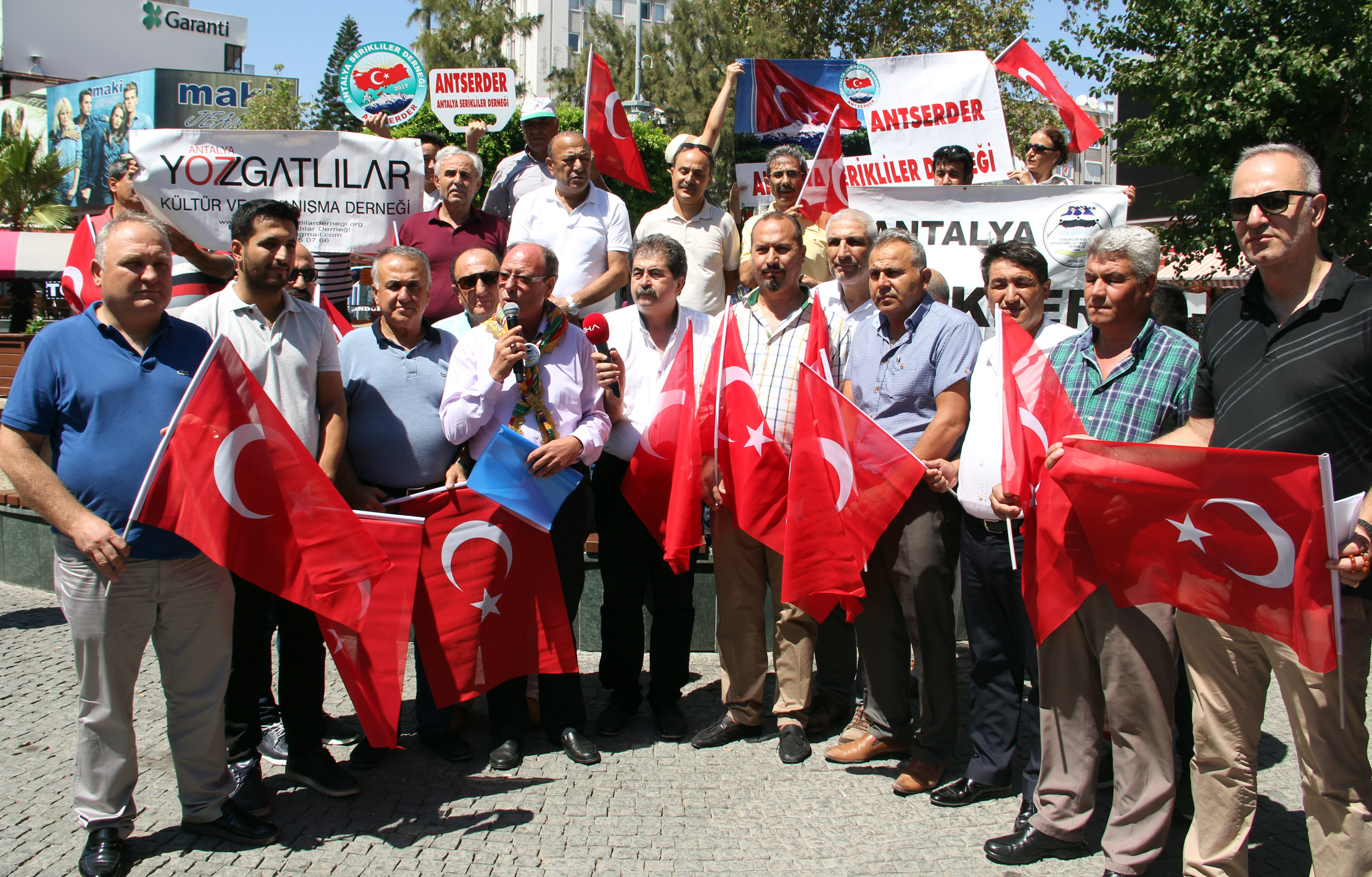 STK’lardan ABD’nin ekonomik yaptırımlarına protesto